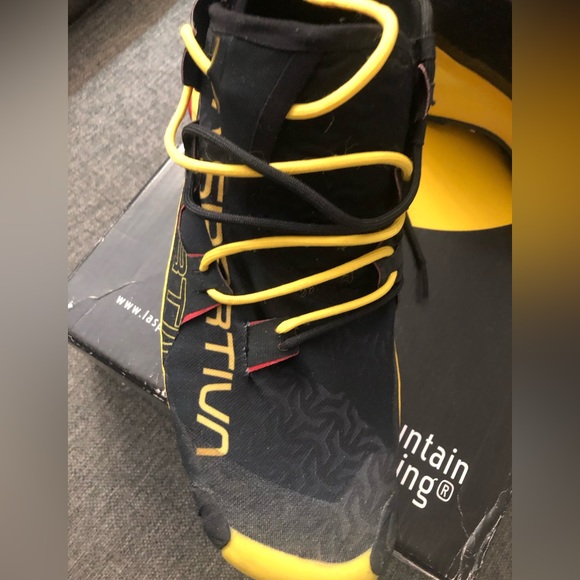 Women’s La Sportiva mountain running sneakers - Picture 6 of 8